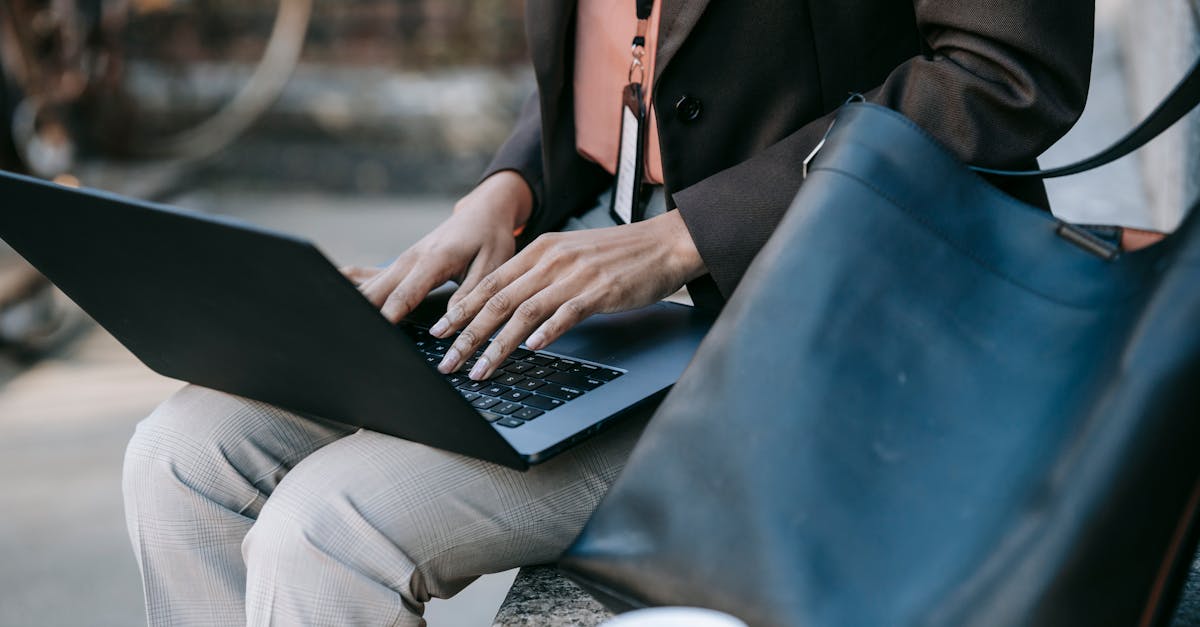 which website allows individuals to search for suitable job profiles and employers?